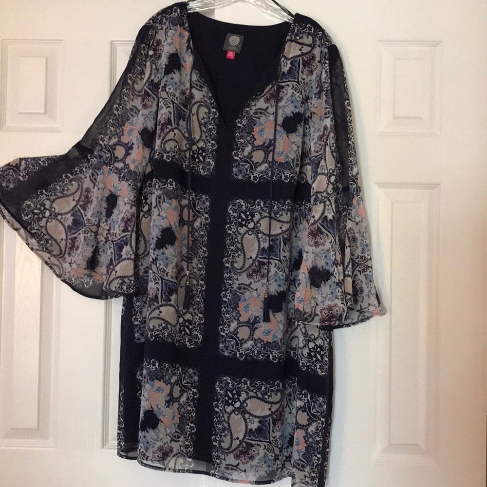 Vince Camuto print dress.